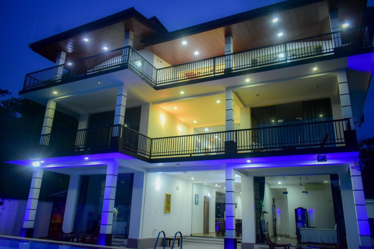 Minuri Villa ฮิกคาดูวา ภายนอก รูปภาพ