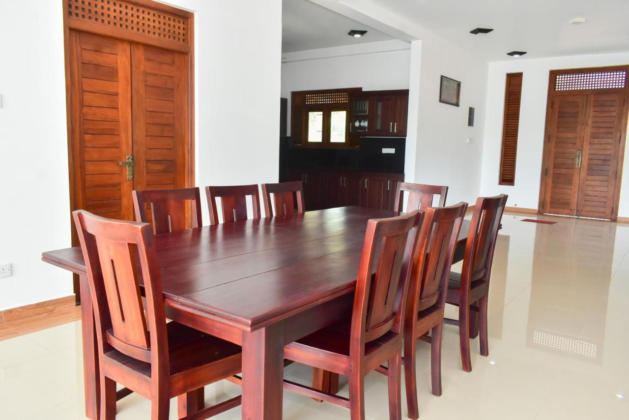 Minuri Villa ฮิกคาดูวา ภายนอก รูปภาพ
