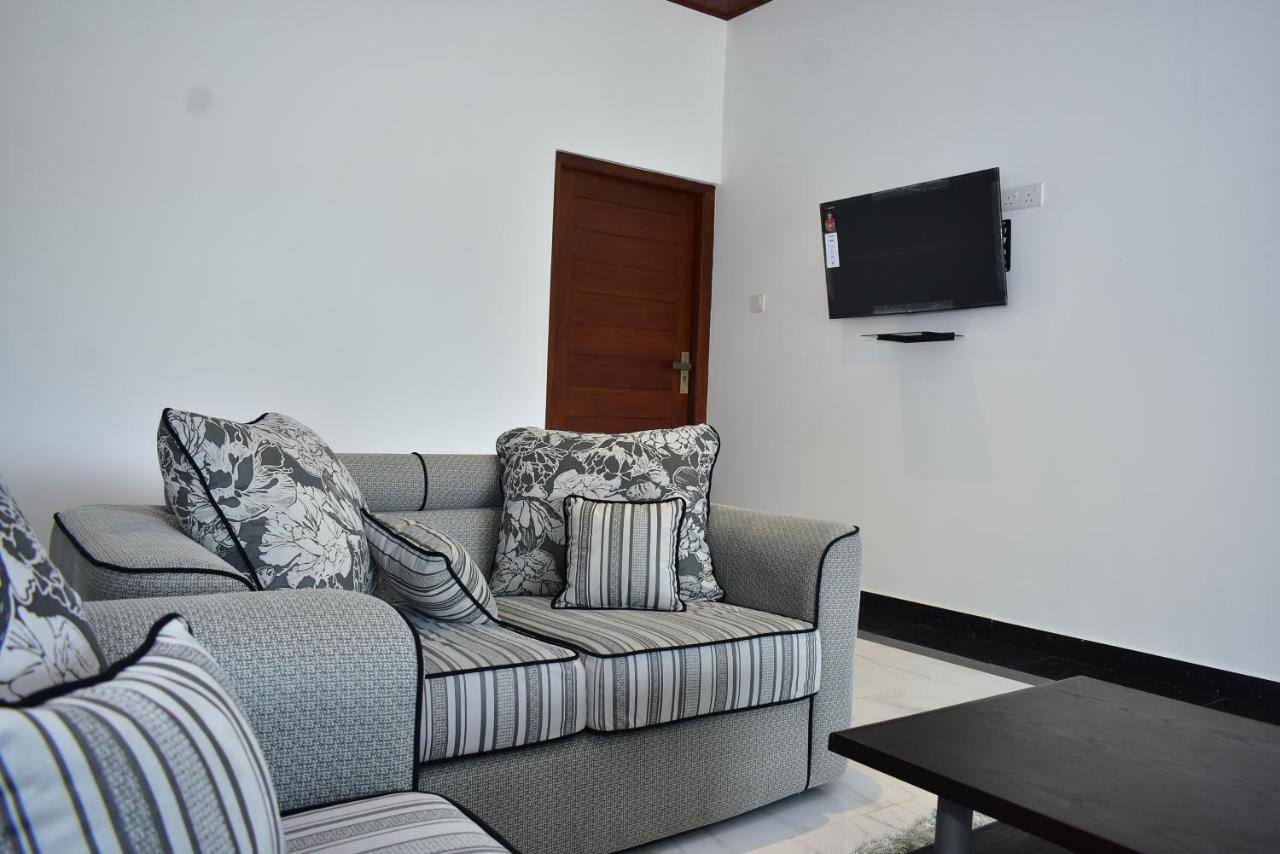 Minuri Villa ฮิกคาดูวา ภายนอก รูปภาพ